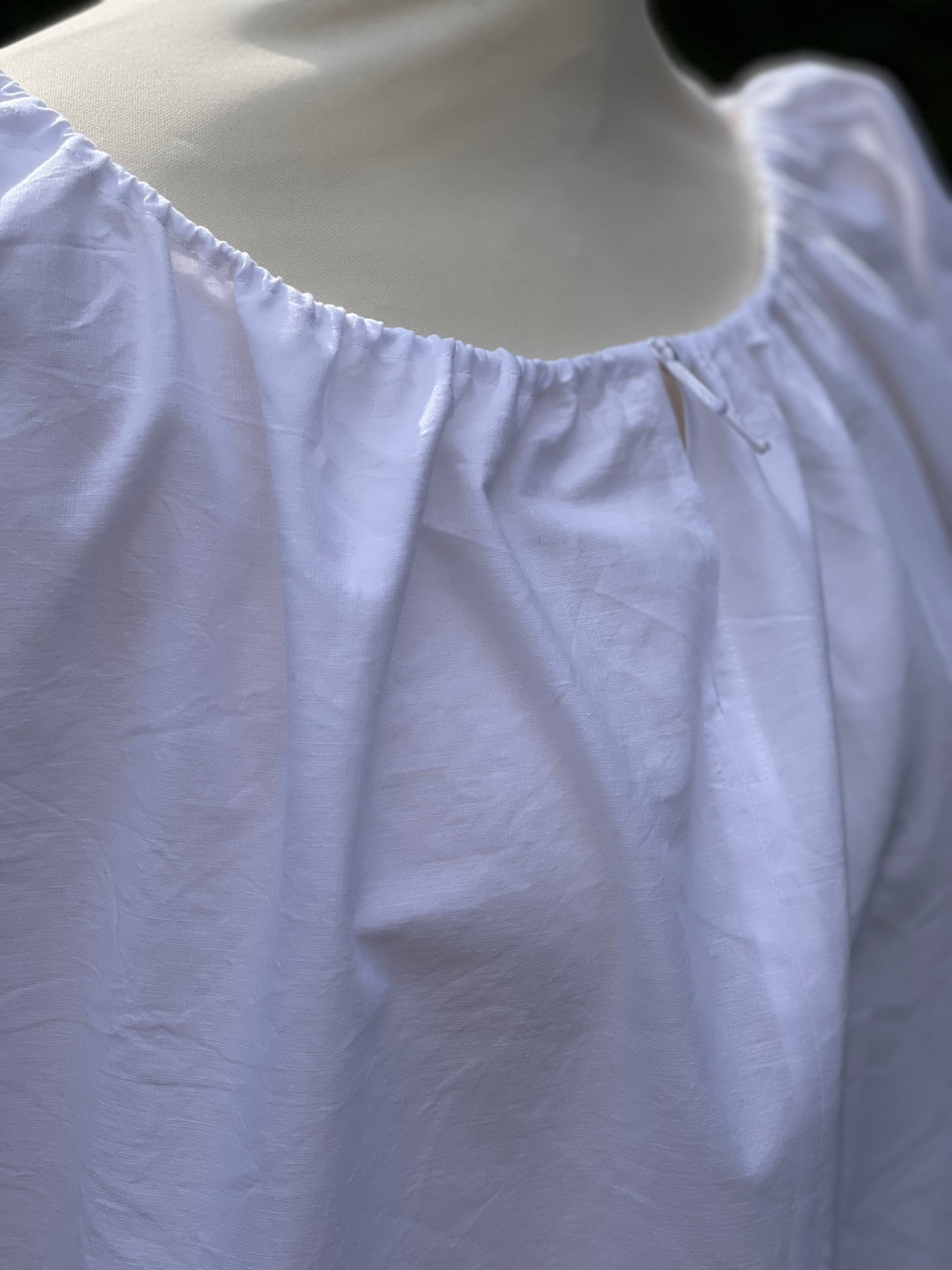 18e Eeuwse Dames-Shift – Authentiek Historisch Ondergoed
